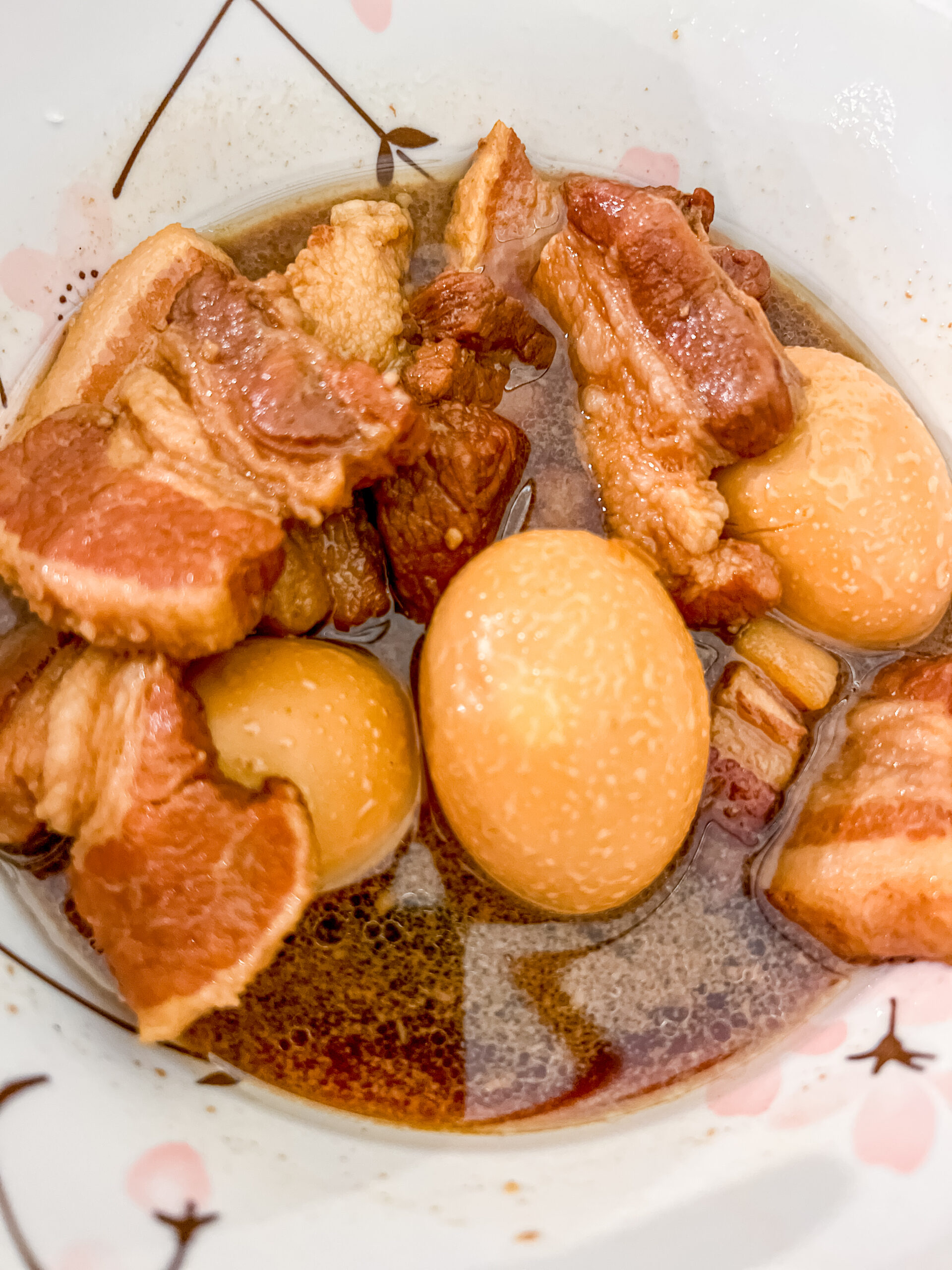 How to Make Authentic Vietnamese Braised Pork Belly and Eggs (Thit Kho)